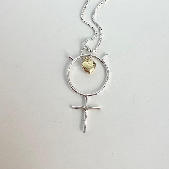 Miss Shedevil with golden mind