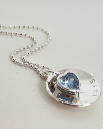 Smycken med månads sten